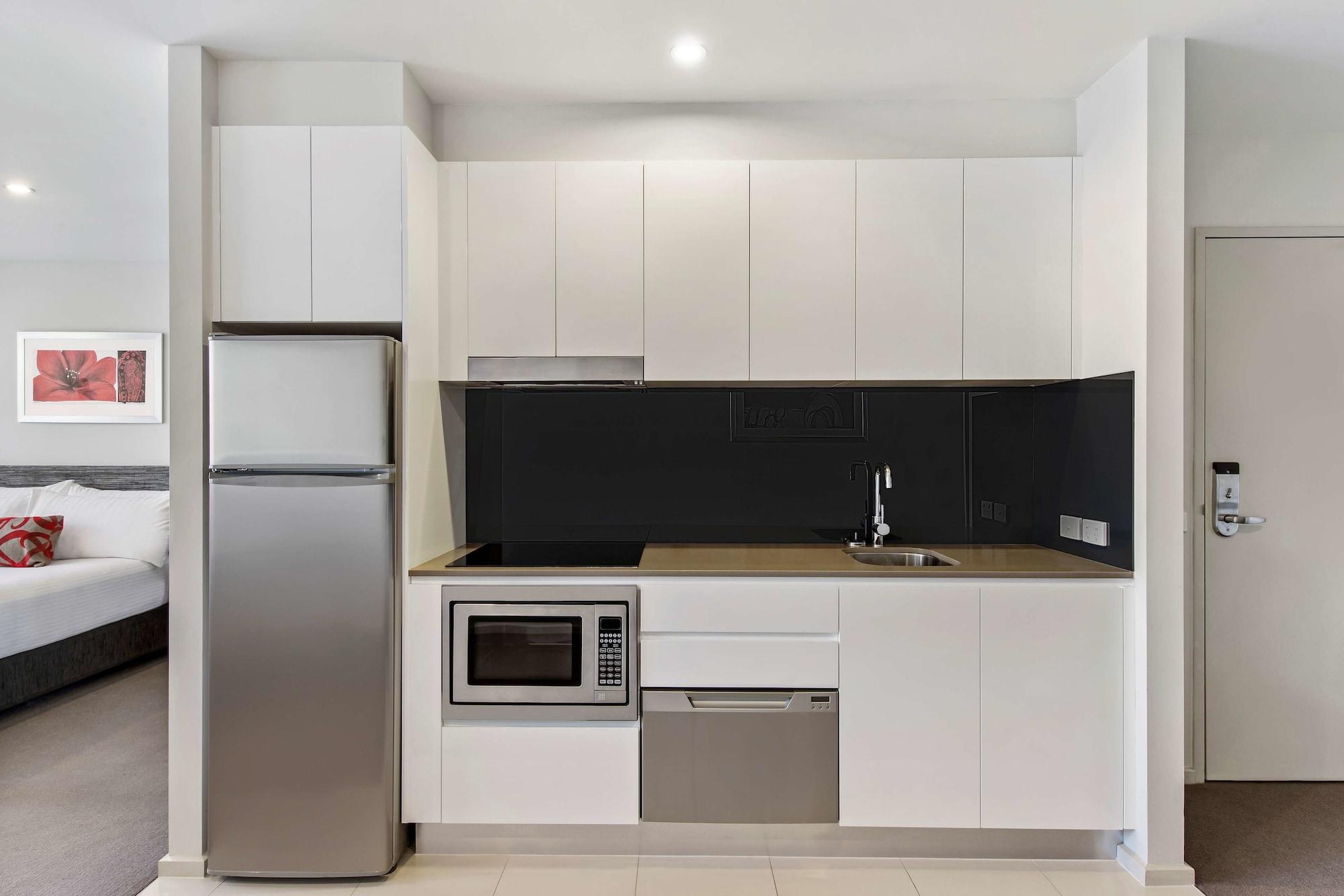 Adina Serviced Apartments Canberra Dickson Zewnętrze zdjęcie